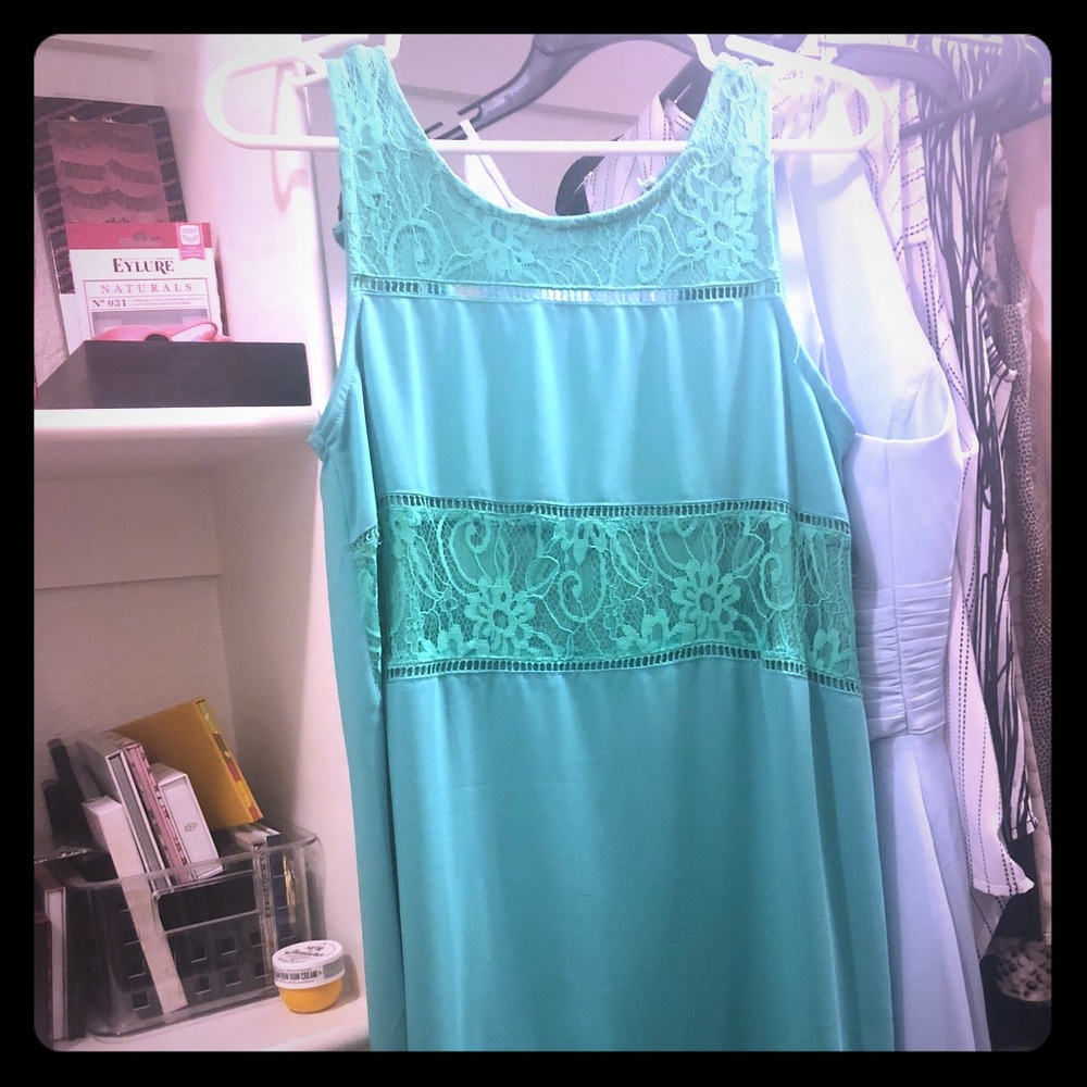 Green lace/chiffon dress!